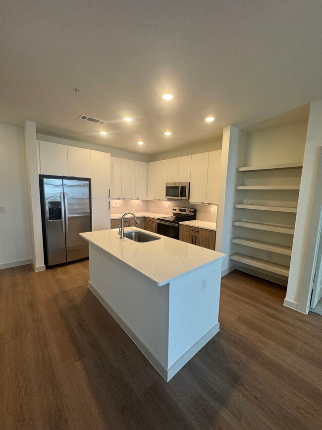 Building Photo - 4485 S Preston Rd