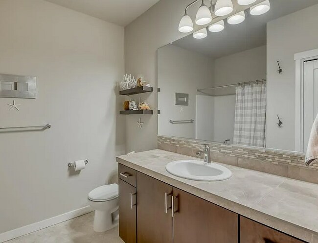 Foto del edificio - 16441 NW Chadwick Way