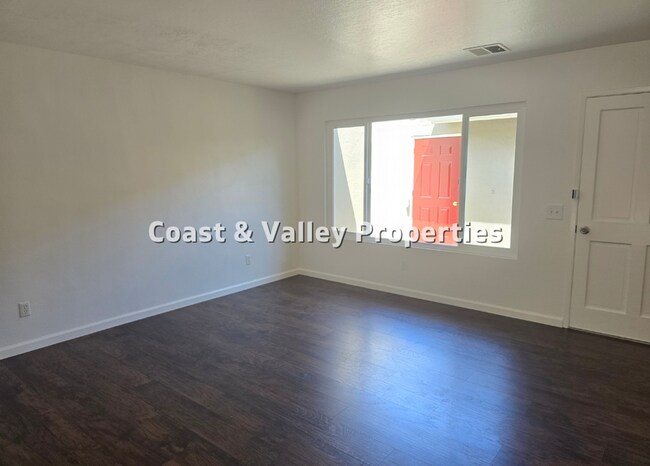 Foto del edificio - Beautiful Home for RENT!!!