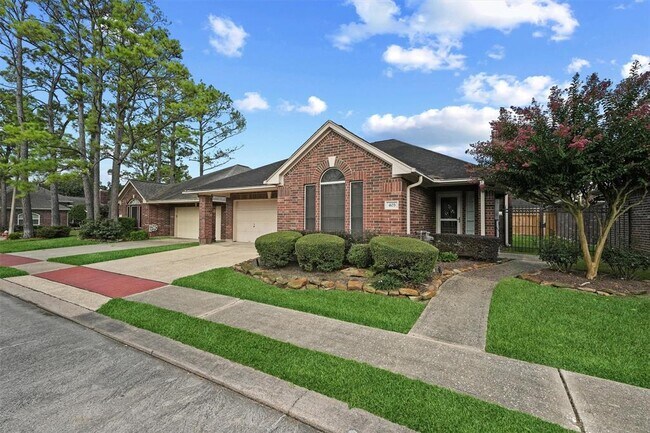 Foto del edificio - 403 Pine Creek Dr