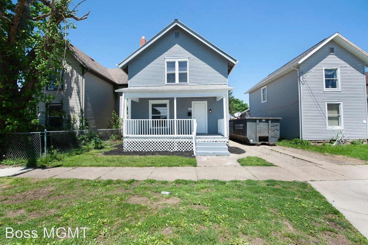 Primary Photo - 2 br, 1 bath House - 22 E. Channel St.