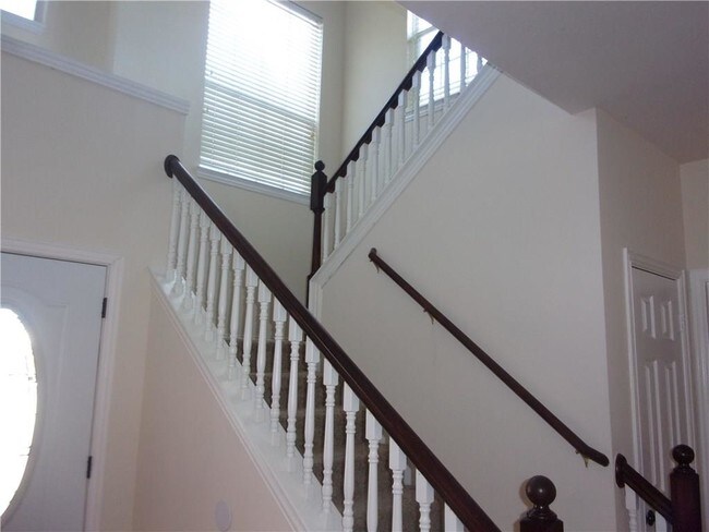 Building Photo - 4205 Stone Haven Dr