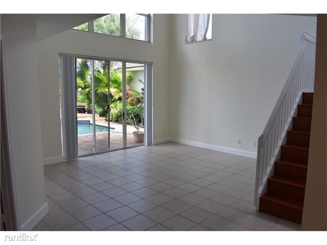 Building Photo - 11115 NW 46th Dr