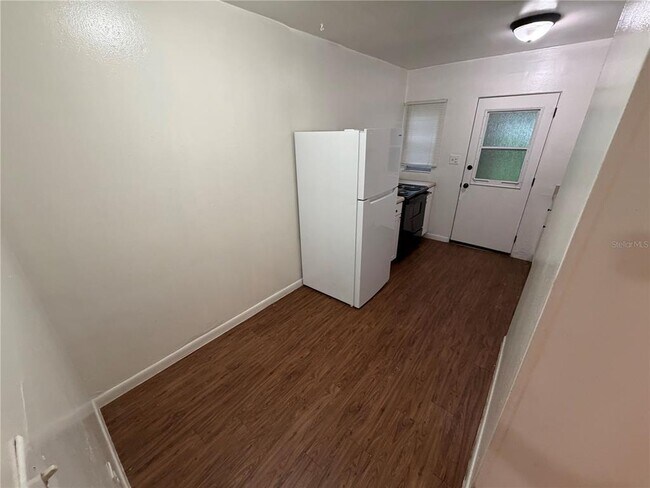 Foto del edificio - 2107 S Mills Ave