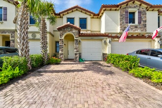 Building Photo - 4022 Devenshire Ct