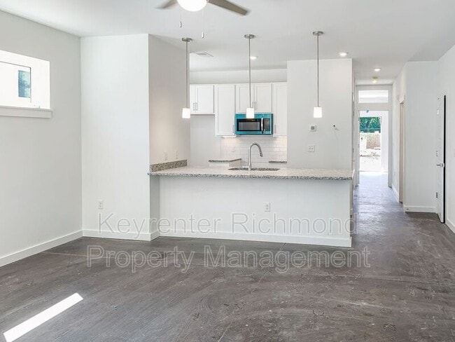 Photo - 106 W 12th St E Apartment