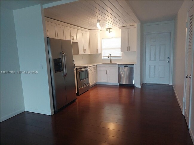 Foto del edificio - 1617 SE 15th St