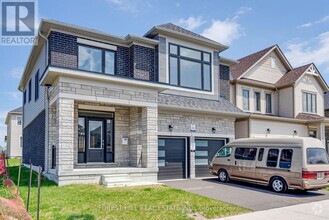 Building Photo - 138 Terry Fox Dr