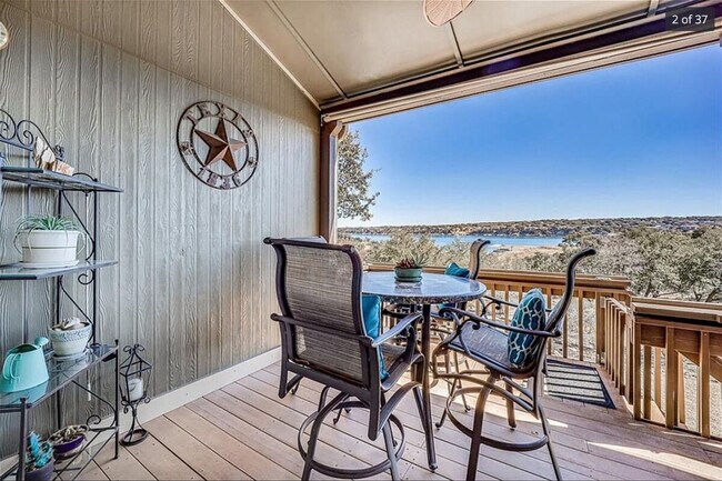 Foto del edificio - 221 Venture Blvd S