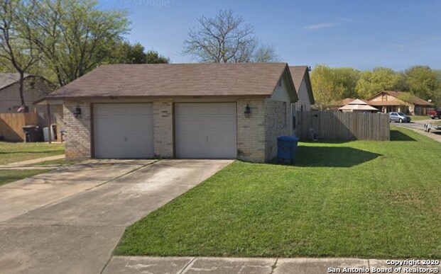Primary Photo - 8825 Meadow Range St