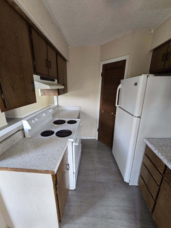 Building Photo - 196 Industrial Dr