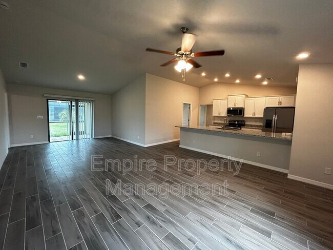 Foto del edificio - 208 NW 30th St