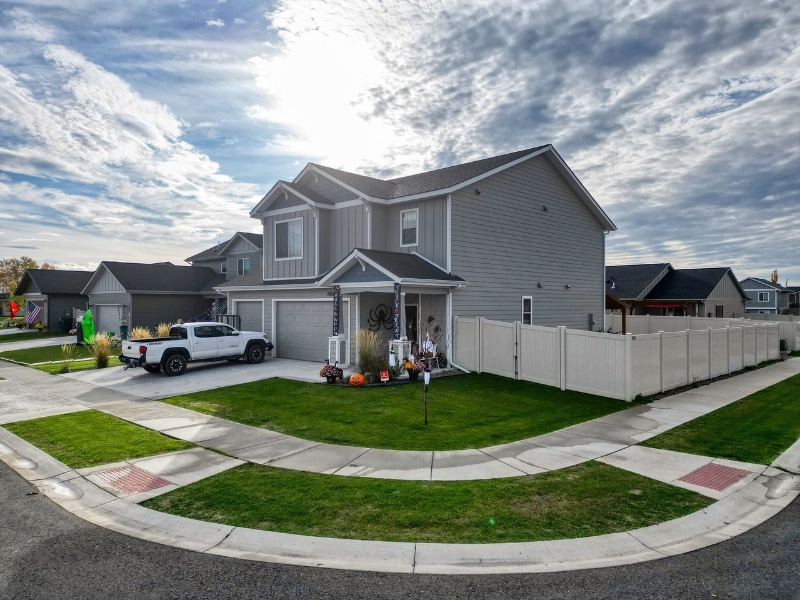 2000 Mahogany Ave, Creston, MT 59901 House Rental in Creston, MT