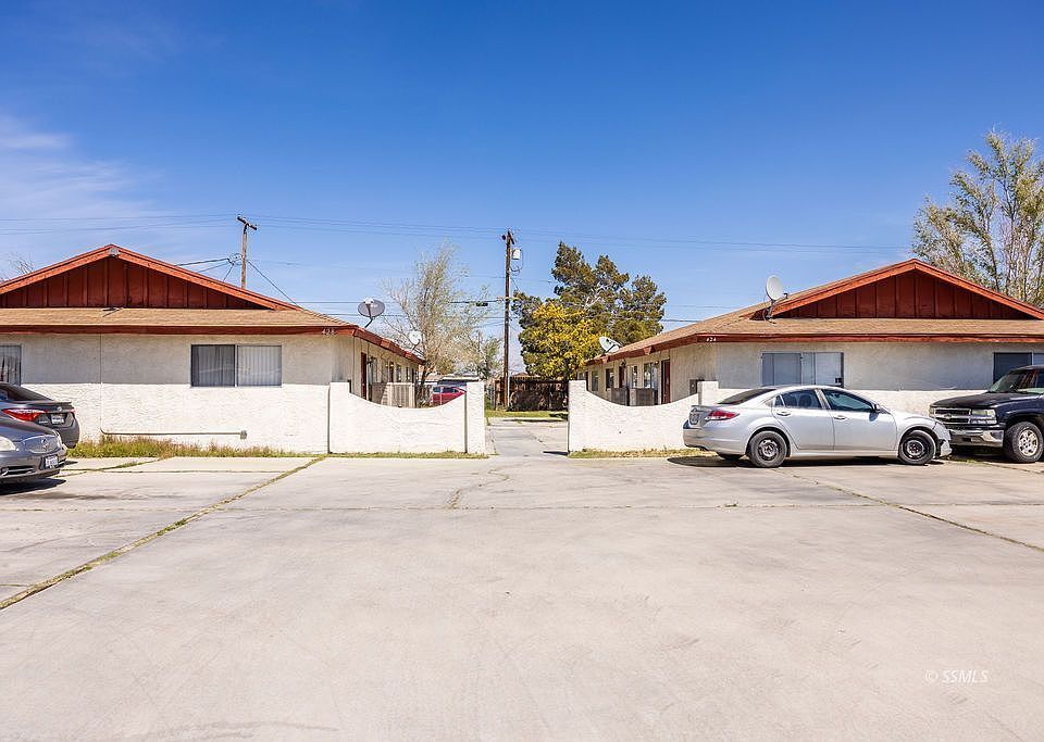 Foto principal - 424 W Wilson Ave