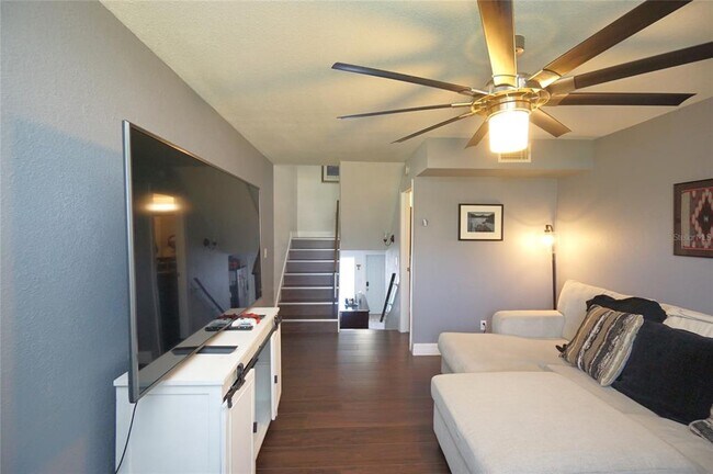 Foto del edificio - 4515 La Capri Ct