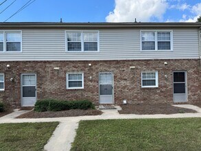 Building Photo - 618 S Boddie St