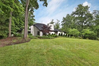 Building Photo - 668 Eagle Ridge