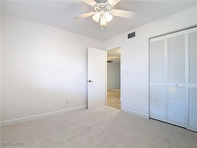 Building Photo - 28120 Pine Haven Way