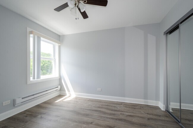 Foto del edificio - 7710 N Sheridan Rd