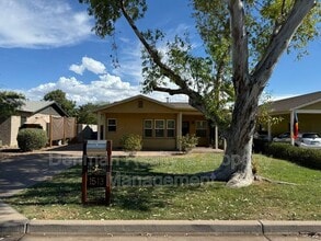 Building Photo - 1513 E Earll Dr