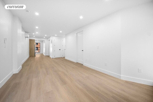 Foto del edificio - 166 S 2nd St