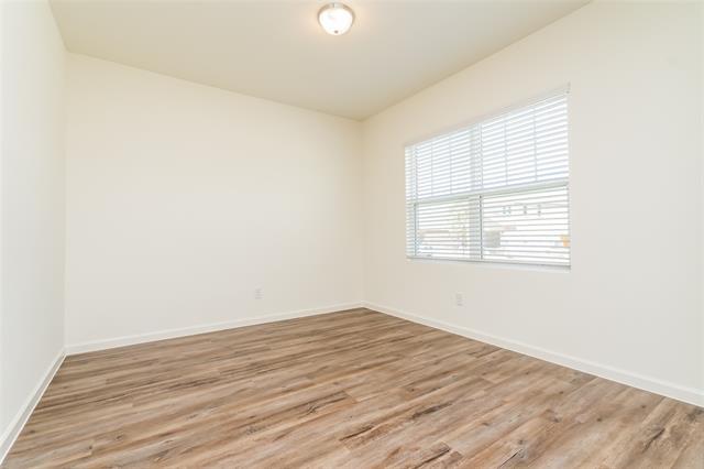 Building Photo - 453 Canoe Way