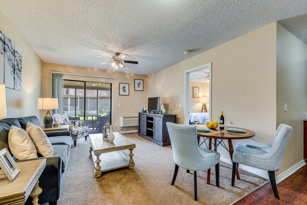 Model Apartment - Wyndham Lakes