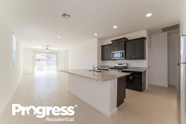 Foto del edificio - 10731 W Chipman Rd