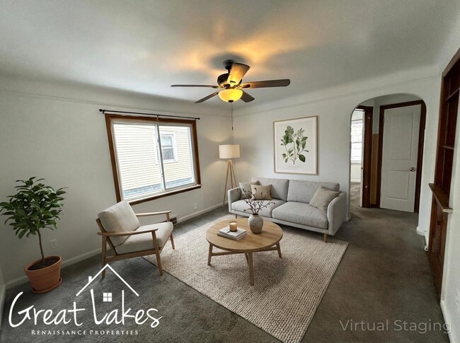 Building Photo - Charming 2 Bedroom 1 Bathroom now available for rent