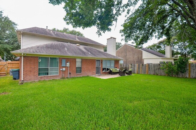 Building Photo - 1307 Irish Mist Ct