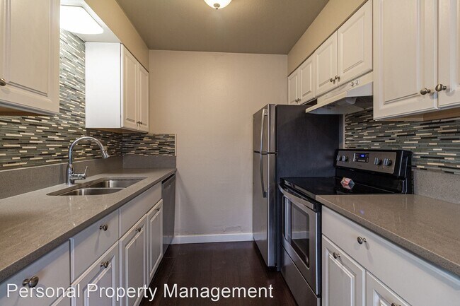 Building Photo - 2 br, 1 bath House - 926 NE 86th ST