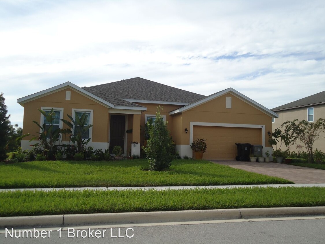 Primary Photo - 4 br, 2.5 bath House - 706 Cavan Drive