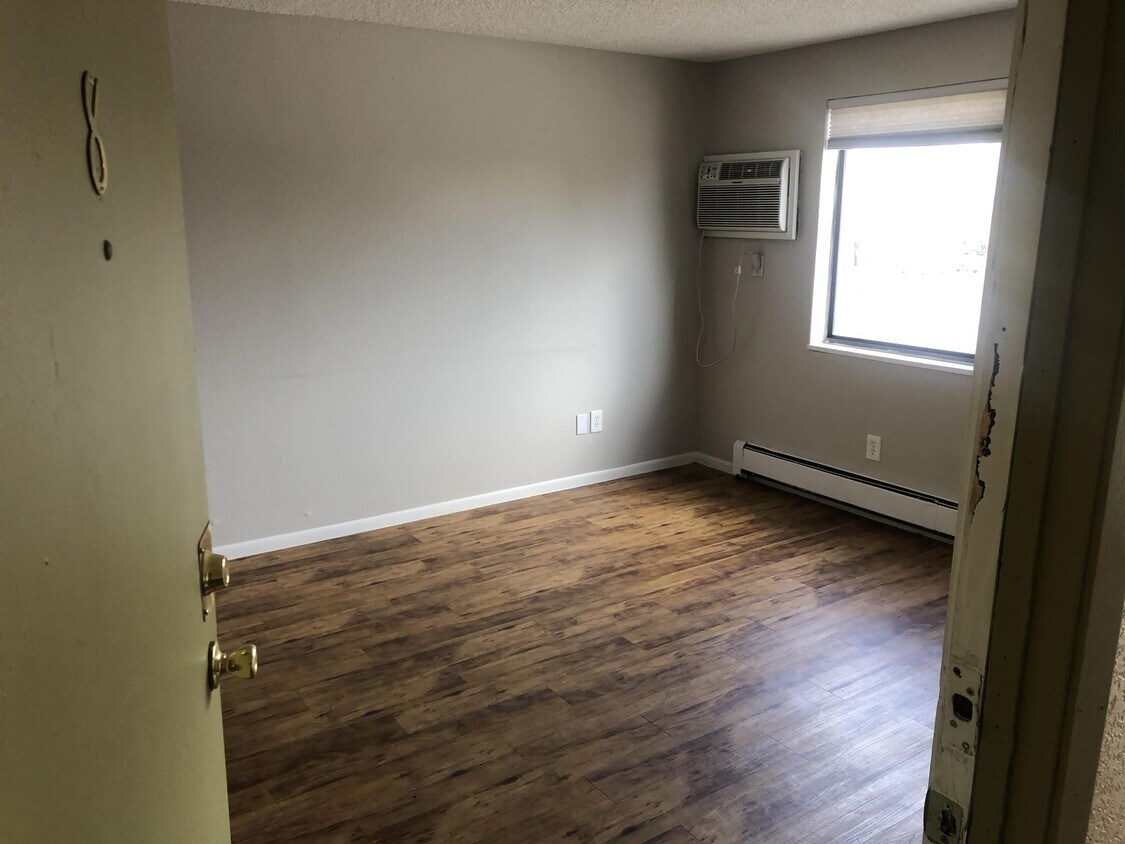 Foto principal - 2455 N Bryant St