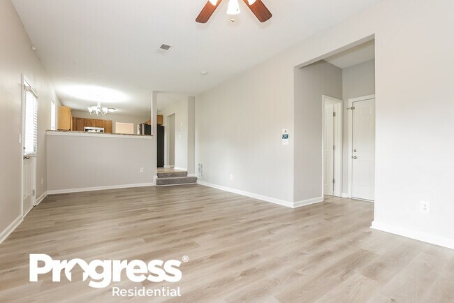 Building Photo - 5548 Glen Ridge Bend