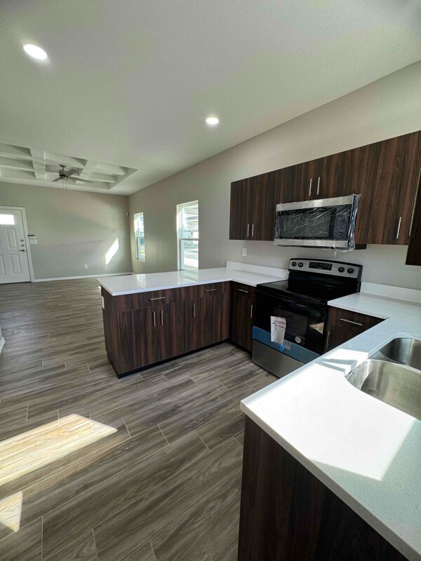 4217 La Vista Ave Unit 2, McAllen, TX 78501 Room for Rent in McAllen