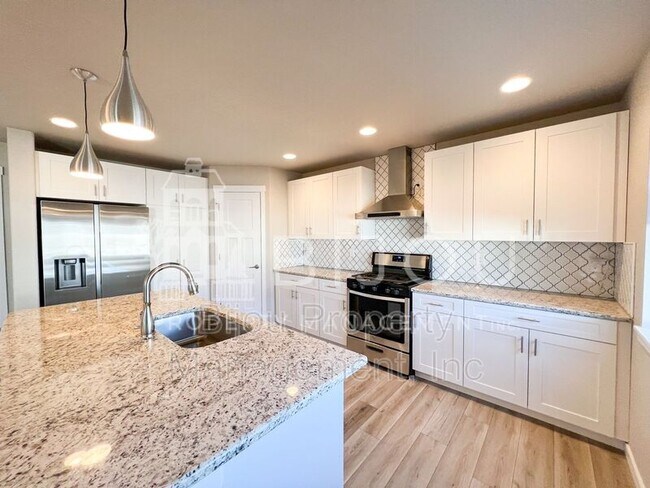 Building Photo - 4908 Wolf Moon Dr