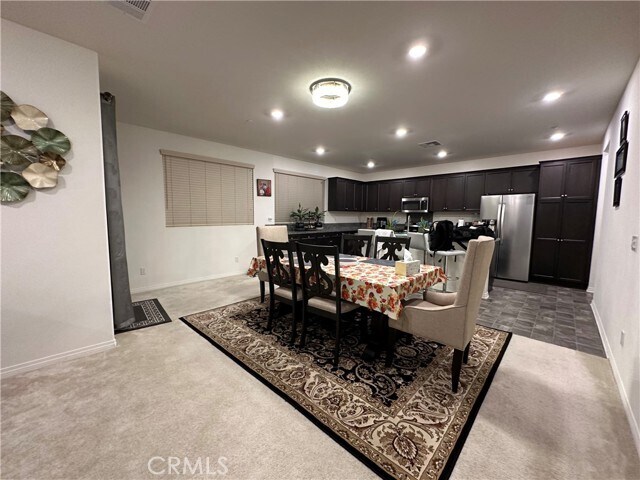 Foto del edificio - 5346 Delaney Way