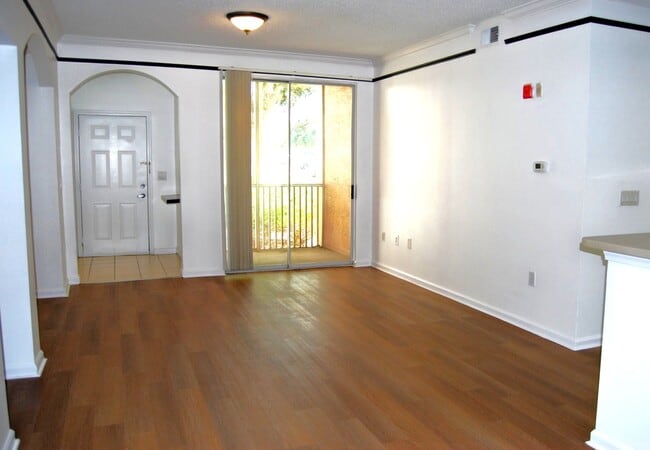 Building Photo - 3 Bedroom with Water View - Villanova at H...