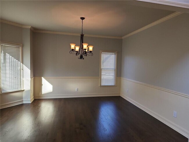 Foto del edificio - 606 Villa Estates Ln