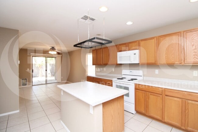 Building Photo - 3694 E Jasper Dr