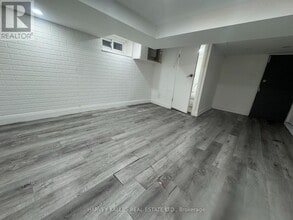 Building Photo - 1309 Dupont St