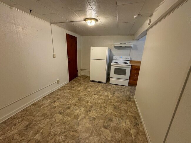 Building Photo - 504 7th Street West - 2