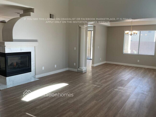 Foto del edificio - 9133 Little Horse Ave