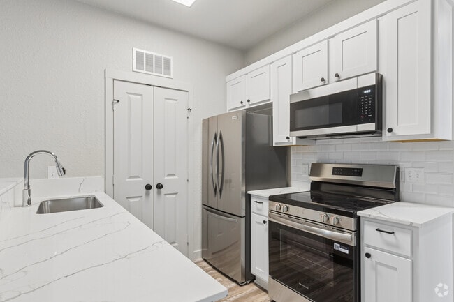 Interior Photo - Lofts on Scripture