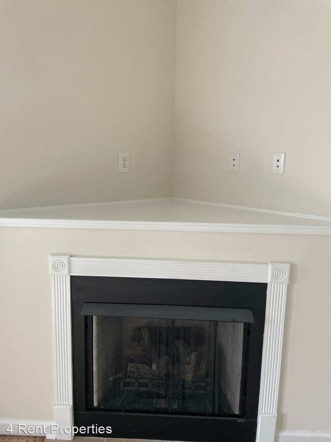 Building Photo - 3 br, 2 bath House - 153 Alexander