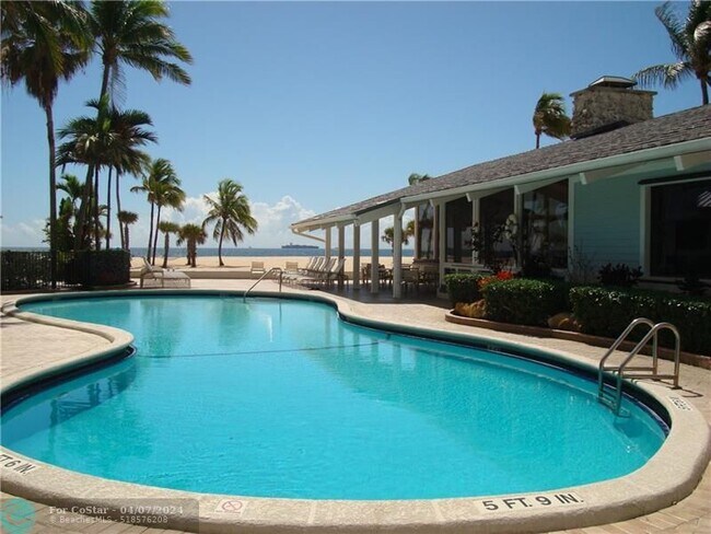 Foto del edificio - 1556 S Ocean Ln