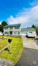 Building Photo - 114 Fairfax Dr