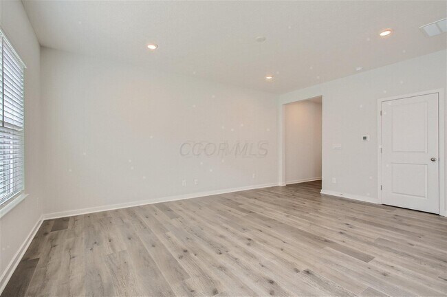 Foto del edificio - 6354 Ripken St