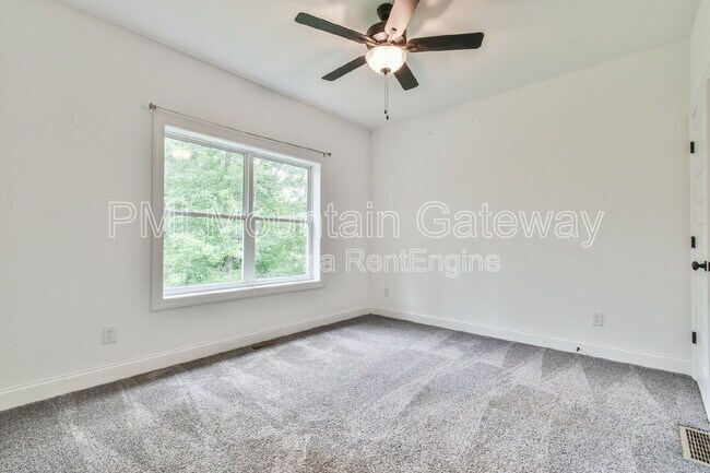 Building Photo - 13765 GA-136