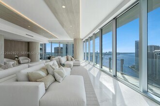 Building Photo - 300 Biscayne Blvd